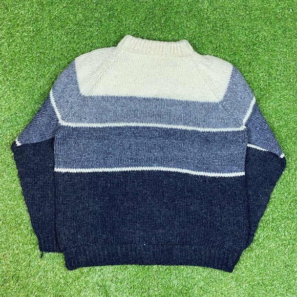 Vintage chunk knit sweater fits men’s medium - Picture 4 of 5